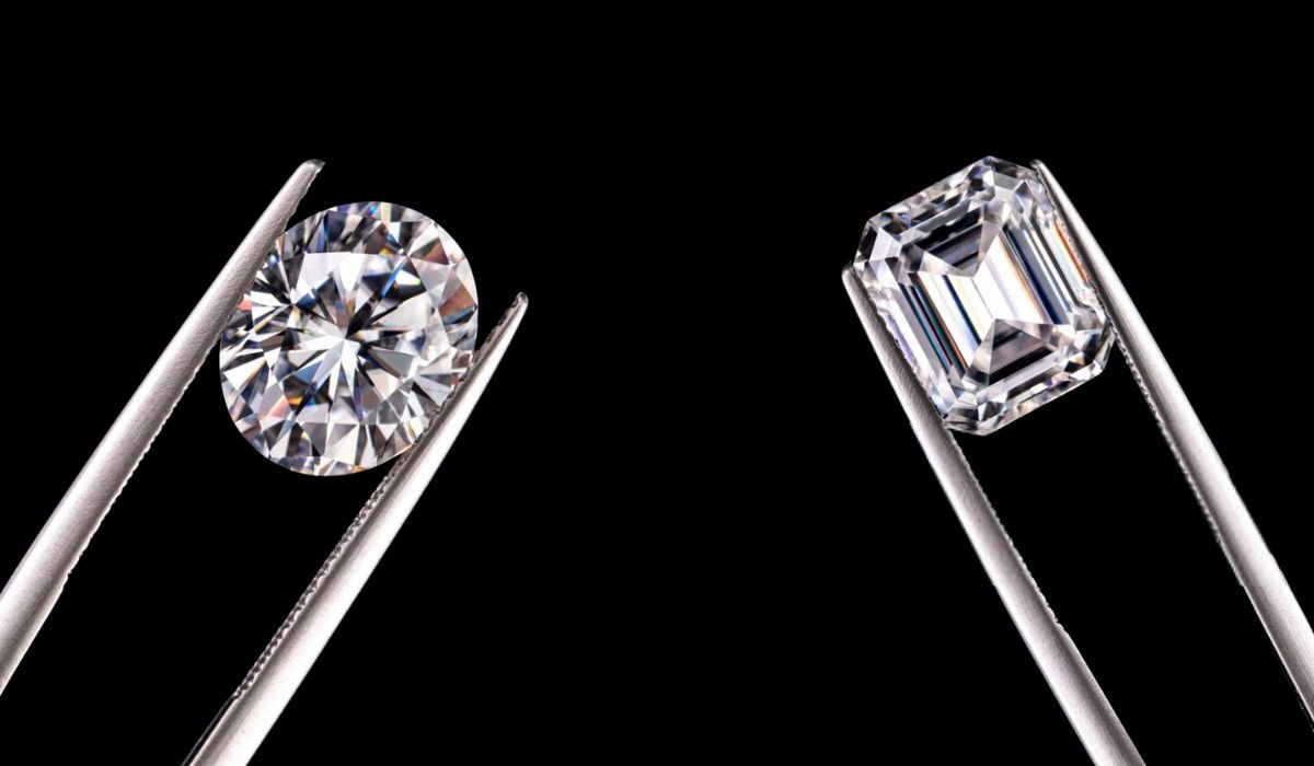 How to choose a loose diamond for an engagement ring